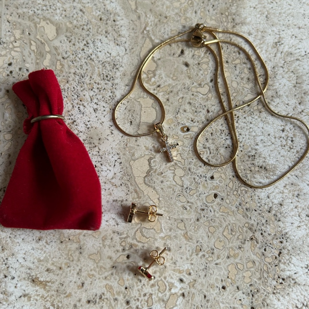 NEW Gold Cross Necklace and Earring Set with Red Pouch